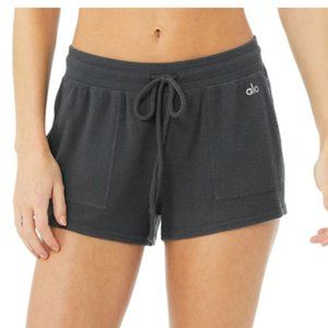 ALO Yoga Daze Shorts Medium NWT Anthracite